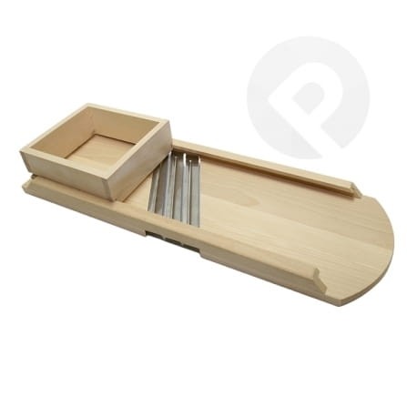 Szatkownica drewniana z szufladą mała 3 ostrza